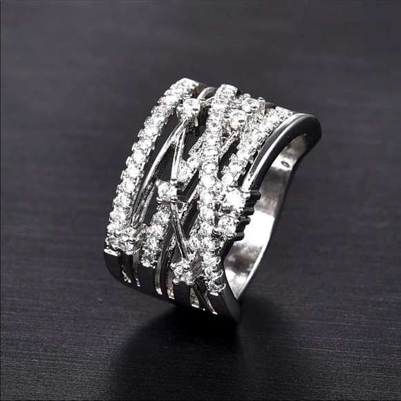New Arrival Silver Zircon Stone Ring for Women - Picture 3 of 8